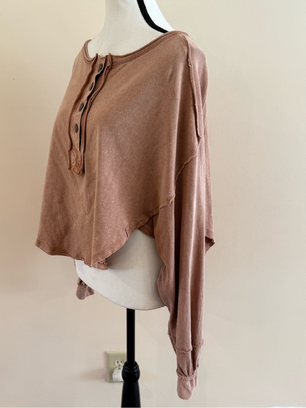 We The Free Cropped Button Henley Top - Brown size small - Picture 5 of 7